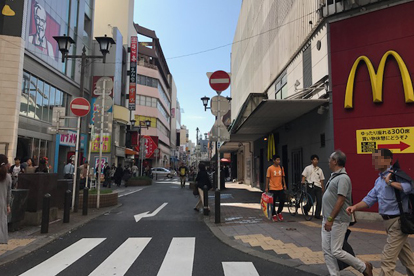 福岡市地下鉄空港線 天神駅からの道順1